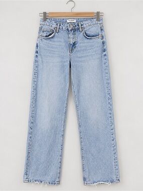 Pull&Bear Women’s Size 6 Light Wash Wide Leg High Rise Jeans